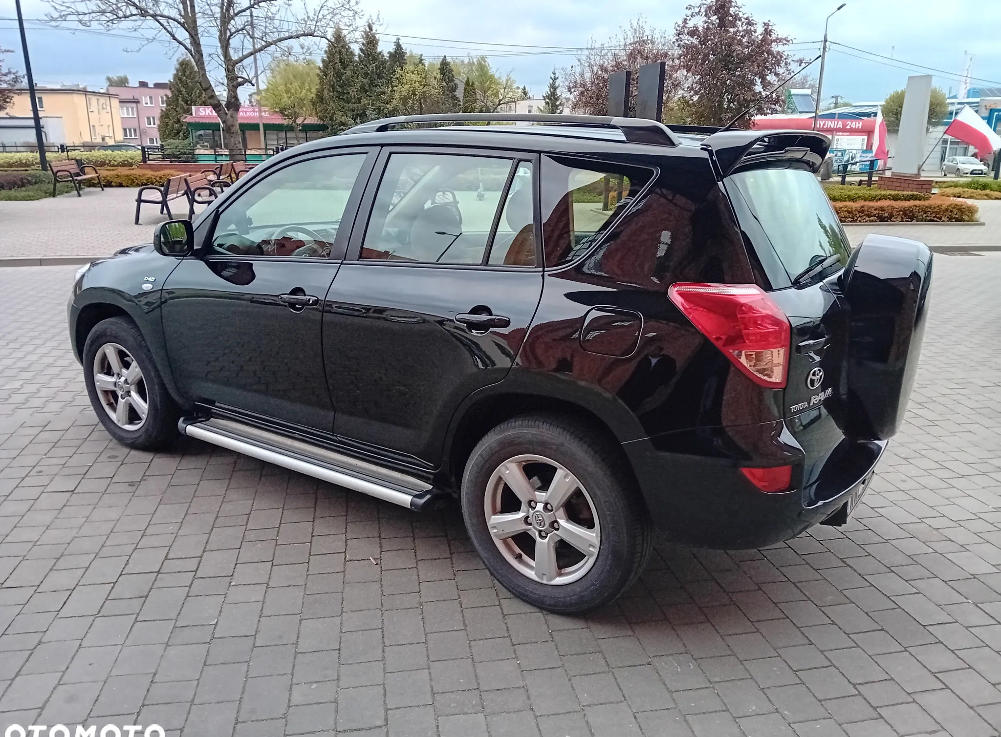 Toyota RAV4 cena 19493 przebieg: 248500, rok produkcji 2007 z Węgrów małe 154